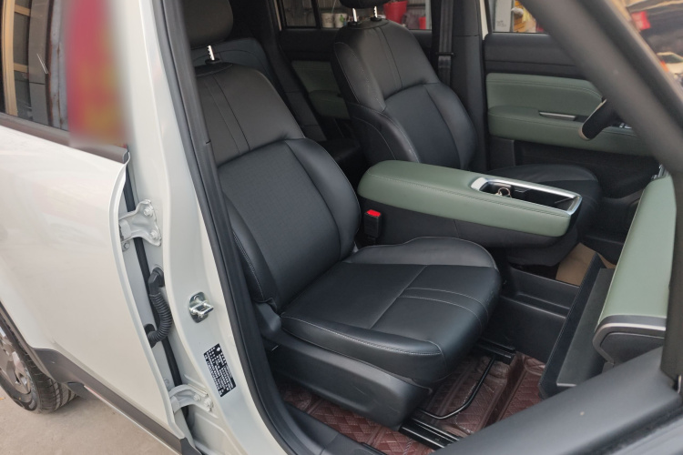 宝骏悦也Plus 2024款 智尊版 4座局部细节41