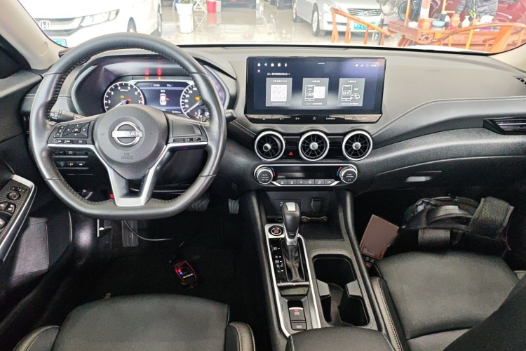 日产 轩逸 2023款 1.6L CVT悦享版中控内饰7002