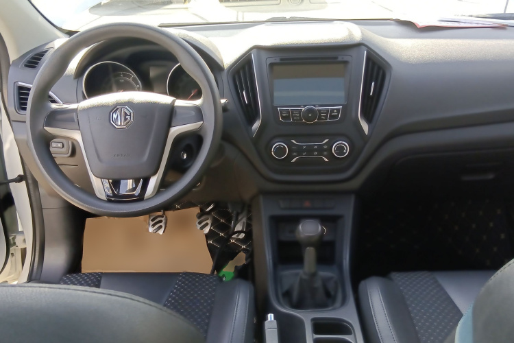 名爵 锐行 2015款 1.5T 手动精英版中控内饰7002