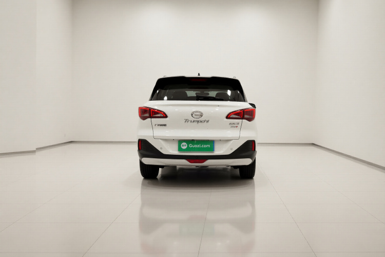 广汽传祺 传祺GS3 2021款 POWER 270T 自动劲享版车身外观6