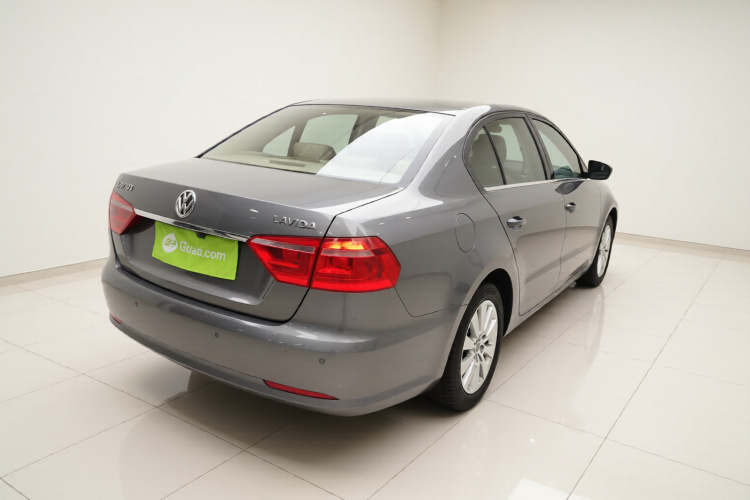 大众 朗逸 2014款 1.6L 自动运动版车身外观7