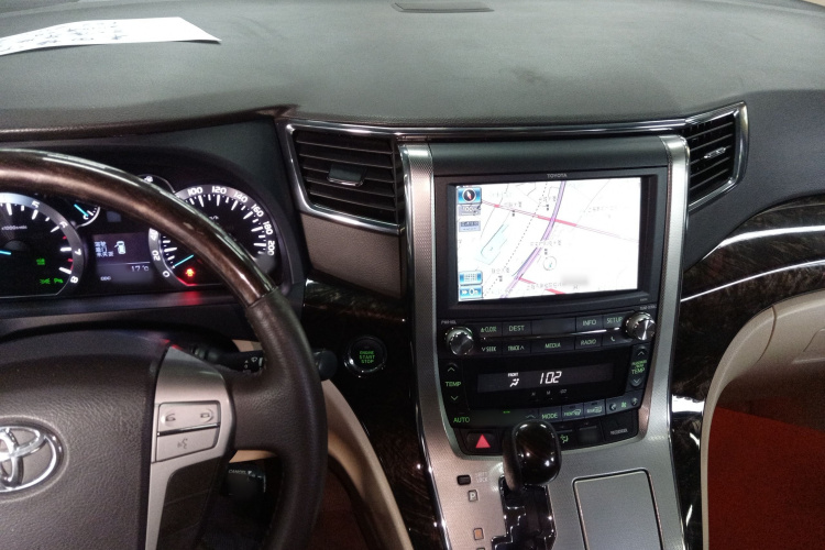 丰田 埃尔法 2012款 3.5L 豪华版中控内饰7002