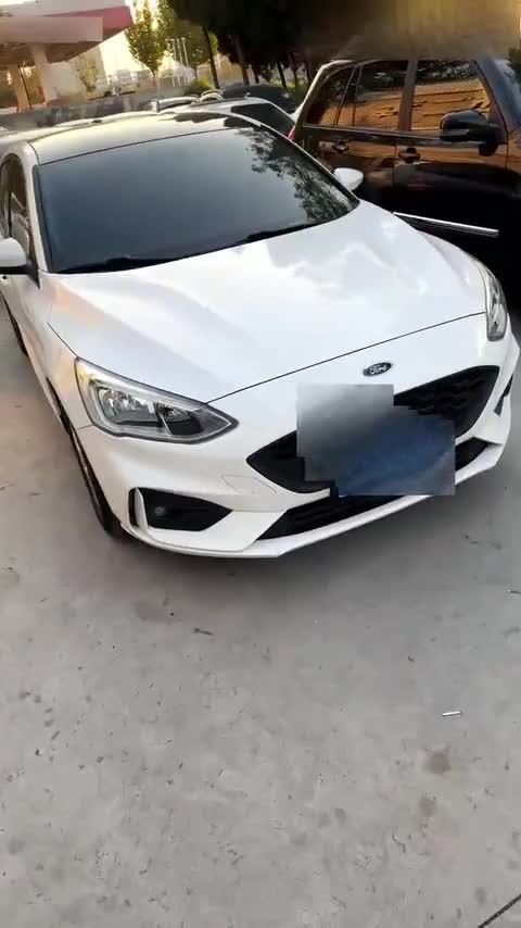 福特 福克斯 2020款 三厢 EcoBoost 180 自动锋潮型讲解2