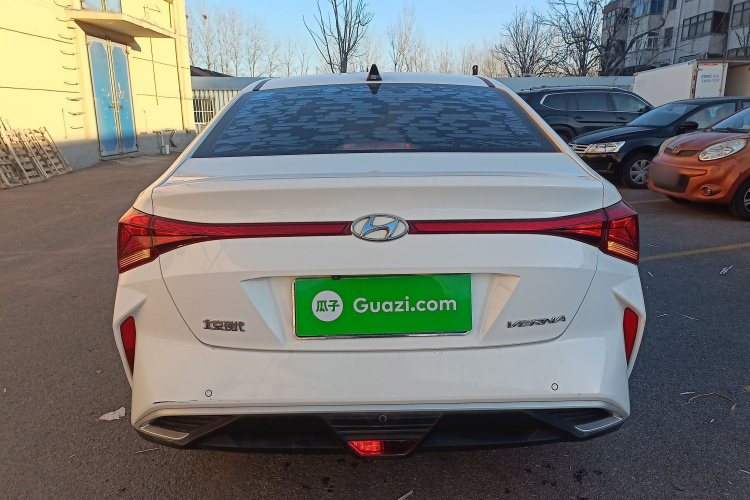 现代 悦纳 2020款 1.4L 手动GLS炫酷版车身外观6004