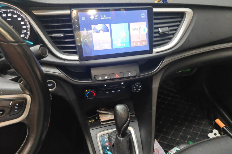 别克 英朗 2018款 18T 自动精英型局部细节16