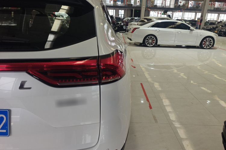 哈弗H6 2021款 国潮版 1.5GDIT 自动冠军版车身外观9