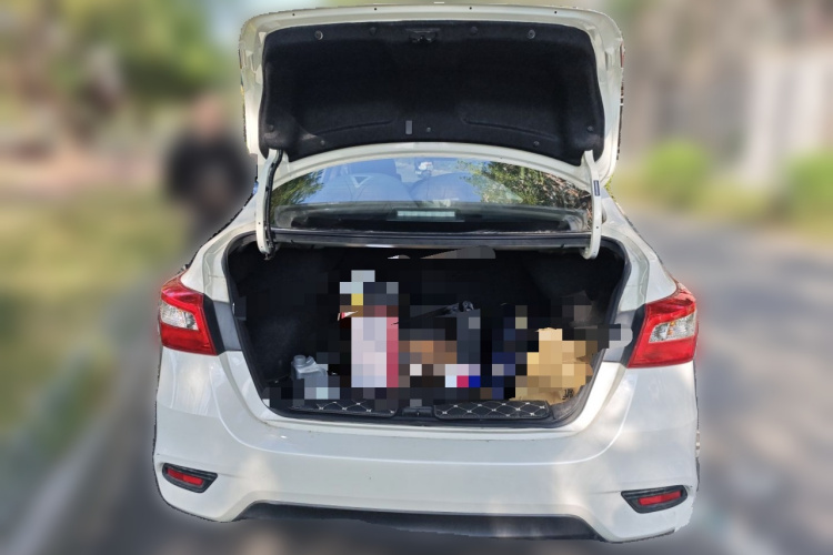 日产 轩逸 2022款 经典 1.6XL CVT豪华版中控内饰23