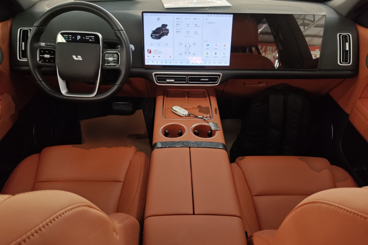 理想汽车 理想L6 2024款 Pro中控内饰12
