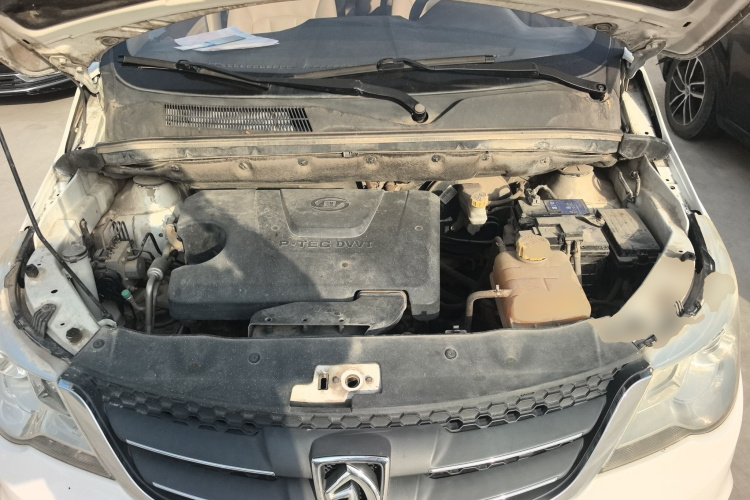 宝骏730 2014款 1.5L 手动舒适型 7座局部细节24