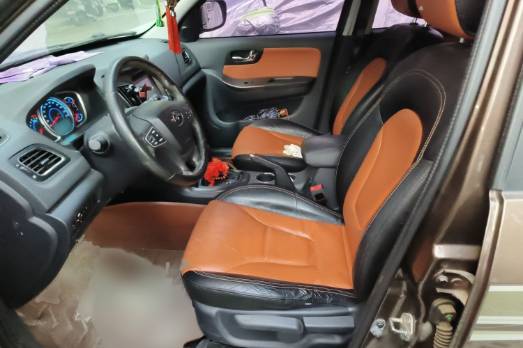 海马S7 2015款 改款 1.8T 自动纵骋型局部细节19