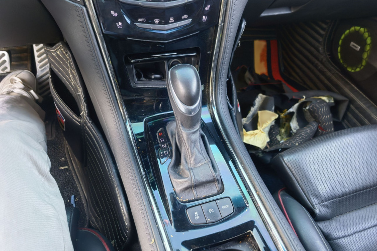 凯迪拉克ATS-L 2017款 28T 时尚型中控内饰7007