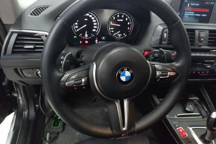 宝马2系(进口) 2019款 225i 运动设计套装中控内饰13