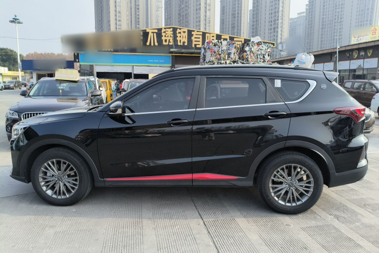 捷途X70 2024款 1.5T DCT荣耀PRO 5座车身外观6003