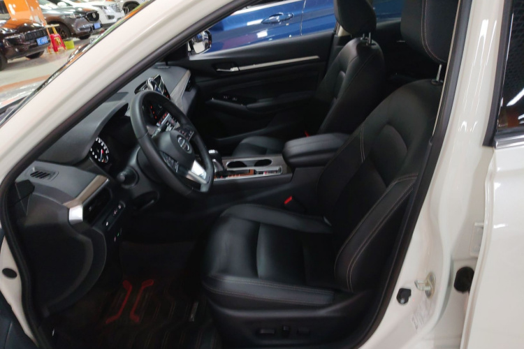 日产 天籁 2021款 2.0L XL 舒适版局部细节19