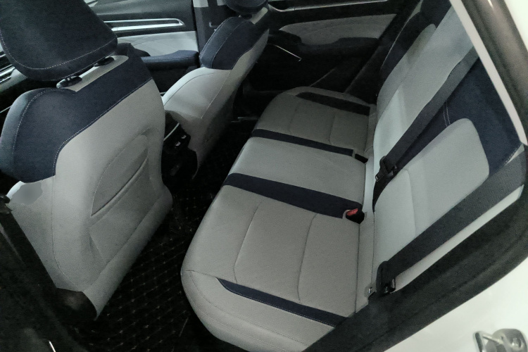 吉利汽车 帝豪 2022款 第4代 1.5L CVT旗舰型中控内饰21