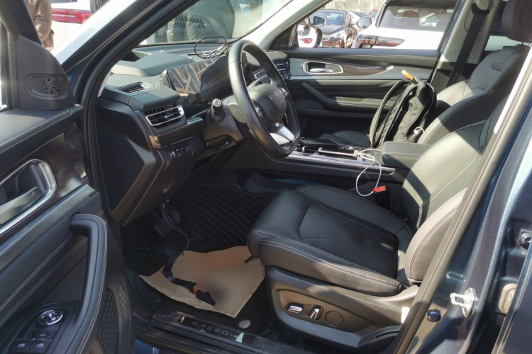 星途揽月 2021款 390T 两驱星耀版中控内饰19