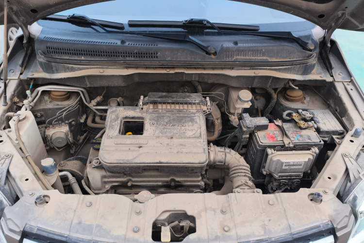 长安CX20 2014款 1.4L 手动运动版 国V机舱底盘24