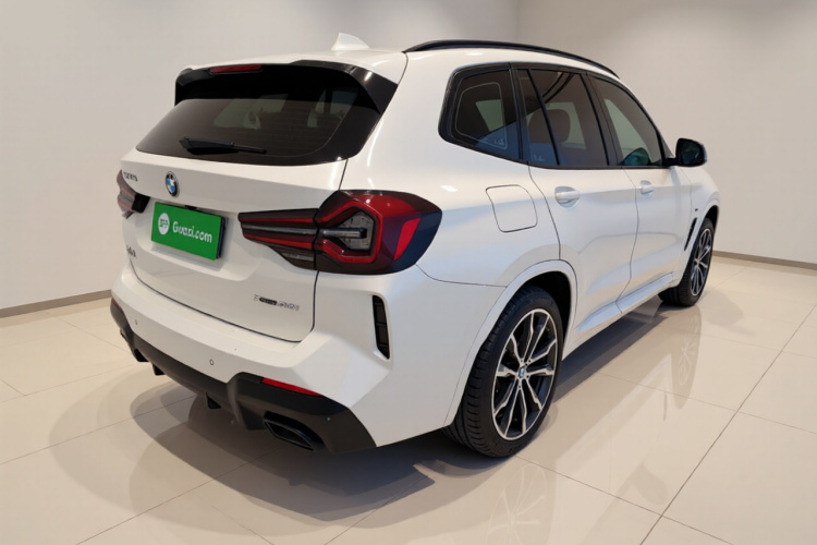 宝马X3 2022款 xDrive30i 领先型 M曜夜套装车身外观7