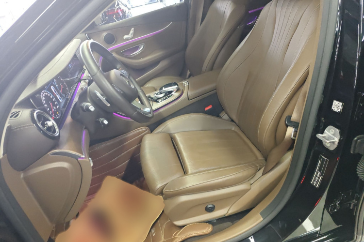 奔驰E级 2018款 改款 E 200 L局部细节19