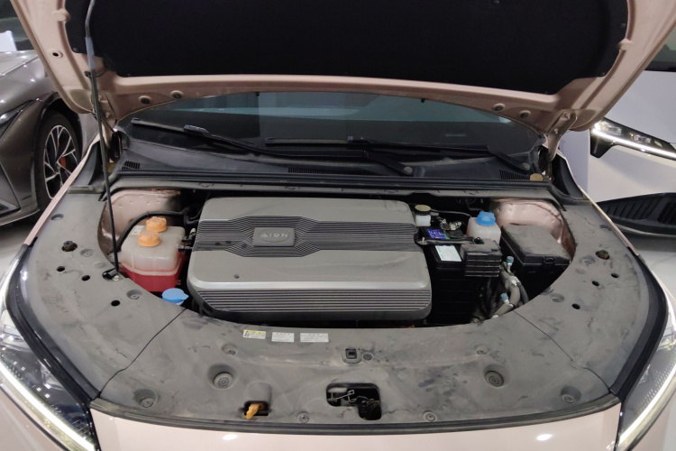 埃安 AION S Plus 2021款 70 科技版局部细节24