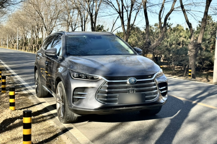 比亚迪 唐新能源 2018款 DM 2.0T 全时四驱智联创领型 7座 国V车身外观6006