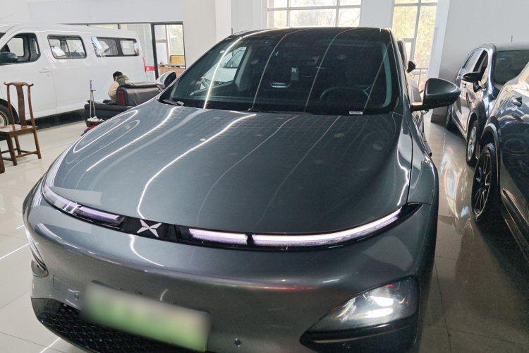 小鹏G6 2023款 580 长续航 Pro车身外观2