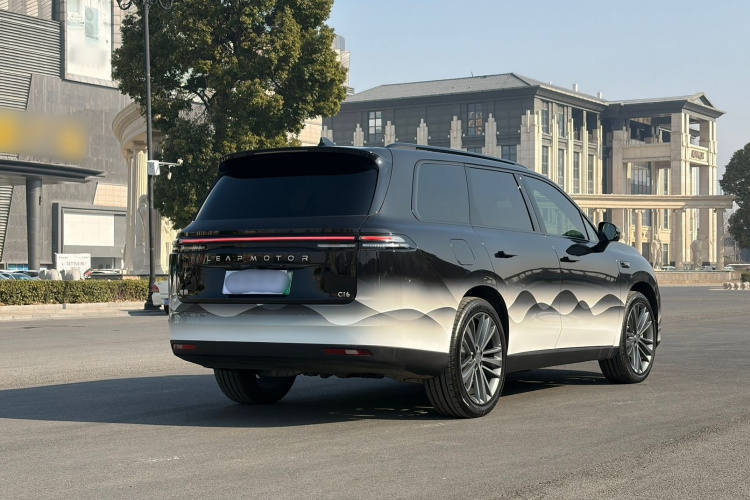 零跑汽车 零跑C16 2026款 增程 280激光雷达智尊版 6座车身外观6003