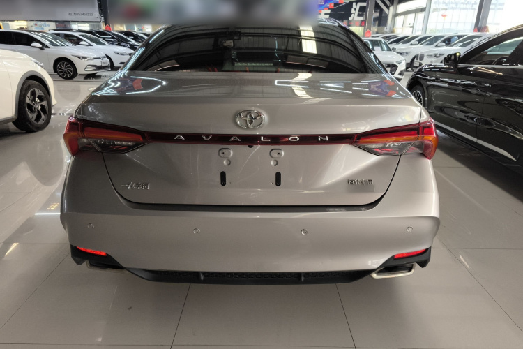 丰田 亚洲龙 2019款 2.0L 进取版 国VI车身外观6