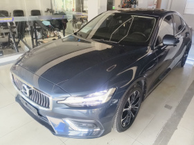 沃尔沃S60 2021款 T4 智逸豪华版