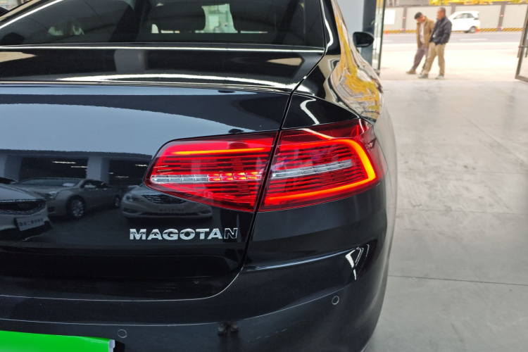 大众 迈腾 2019款 330TSI DSG 领先型 国VI车身外观6006