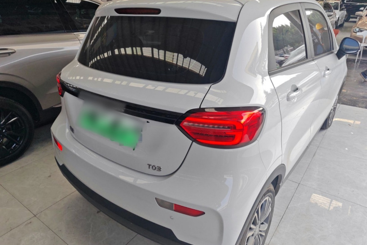 零跑汽车 零跑T03 2024款 310舒享版车身外观6005