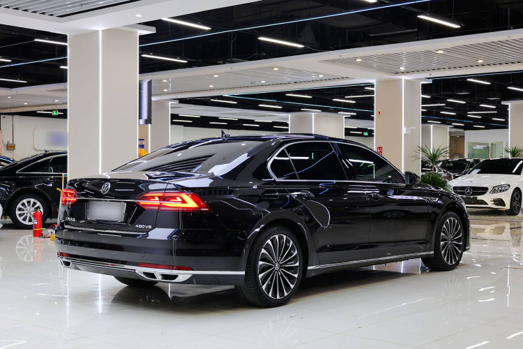 大众 辉昂 2021款 380TSI 尊贵版车身外观6011