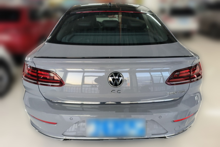 一汽-大众CC 2024款 380TSI 夺目版车身外观6