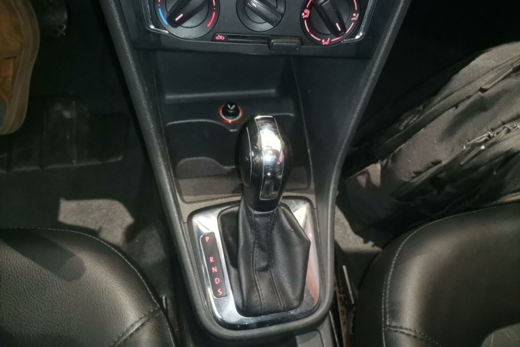 大众 桑塔纳 2015款 1.6L 自动舒适版局部细节18