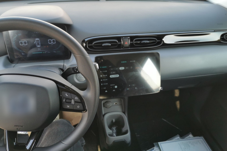 零跑汽车 零跑T03 2025款 310舒享版中控内饰7002