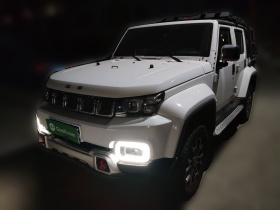 北京越野 北京BJ40 2023款 2.0T 自动四驱城市猎人版侠客型