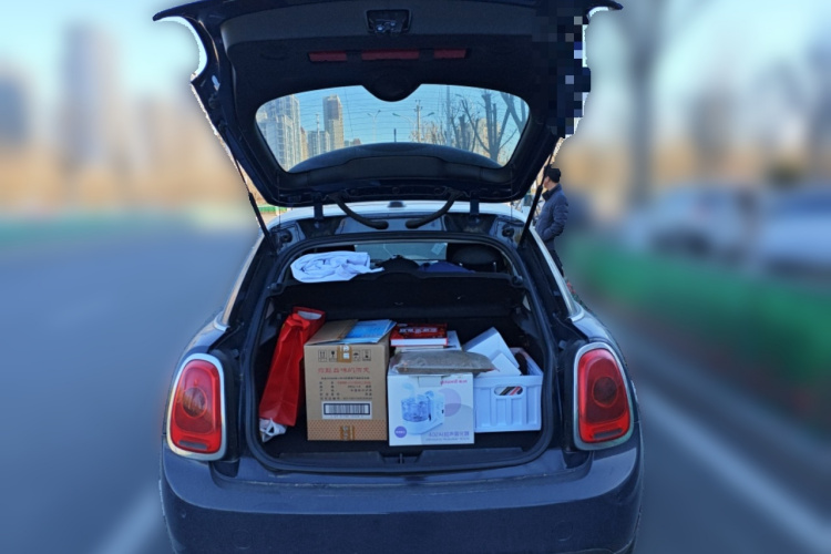 MINI 2015款 1.5T COOPER Fun 五门版局部细节23