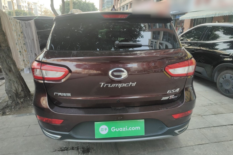 广汽传祺 传祺GS4 2015款 200T G-DCT豪华版车身外观6