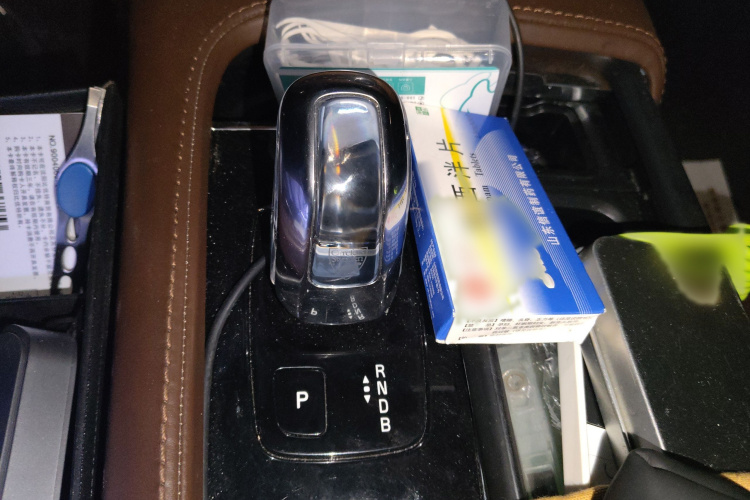 沃尔沃XC90新能源 2018款 E驱混动 T8 智尊版 7座局部细节18