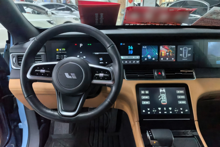 理想汽车 理想ONE 2021款 增程6座版局部细节13