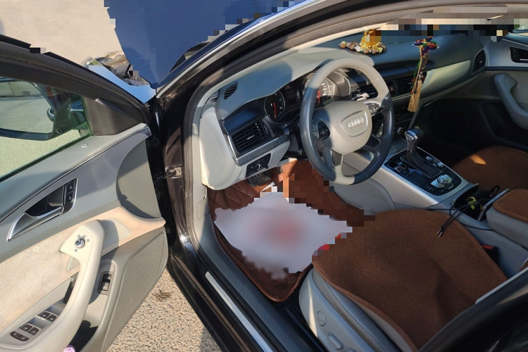 奥迪A6L 2014款 30 FSI 技术型中控内饰7003