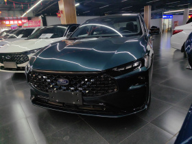 福特 蒙迪欧 2023款 1.5T E-混动 ST-Line