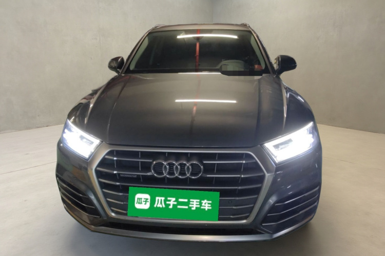 奥迪Q5L 2020款 改款 40 TFSI 荣享时尚型车身外观2
