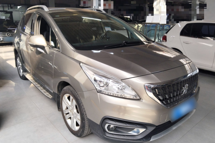 标致3008 2016款 2.0L 自动标准版车身外观3