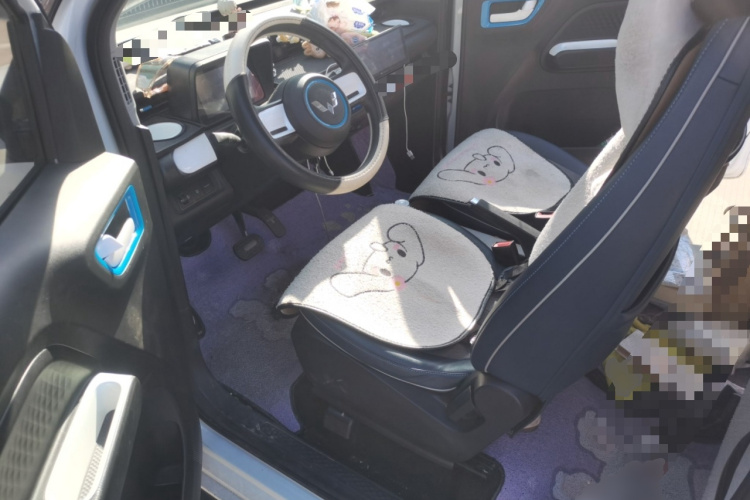 五菱汽车 宏光MINIEV 2022款 GAMEBOY 200km 玩咖款 磷酸铁锂中控内饰20