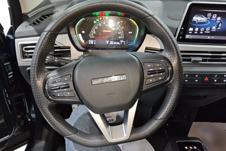 大运 悦虎 2023款 300 标准版中控内饰13