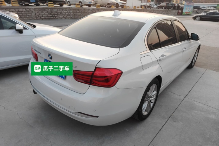 宝马3系 2018款 318Li车身外观6005