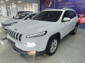 Jeep 自由光 2017款 2.0L 优越版