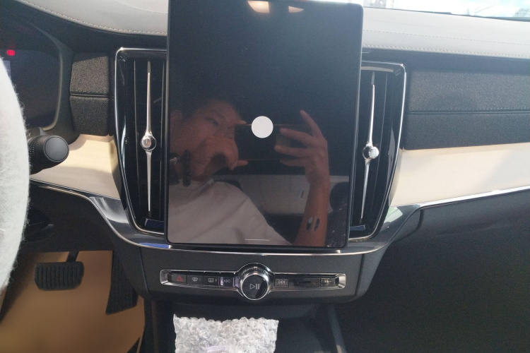 沃尔沃S90 2026款 B5 智远豪华版局部细节16