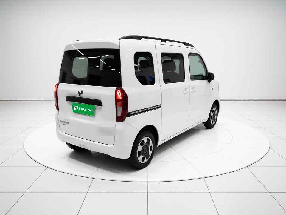五菱汽车 五菱之光新能源 2025款 201km 舒适型(4)